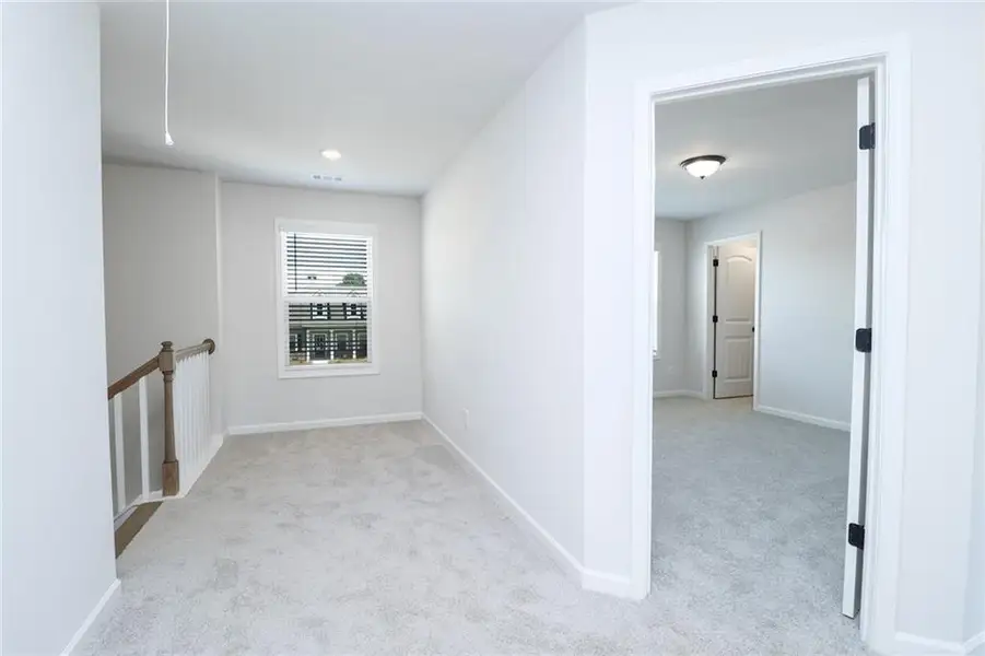 Spacious, unfurnished interior of a new home in Harmony Farms, Eatonton (Image 8).