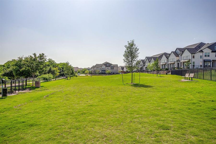 Image 33 of a home in .