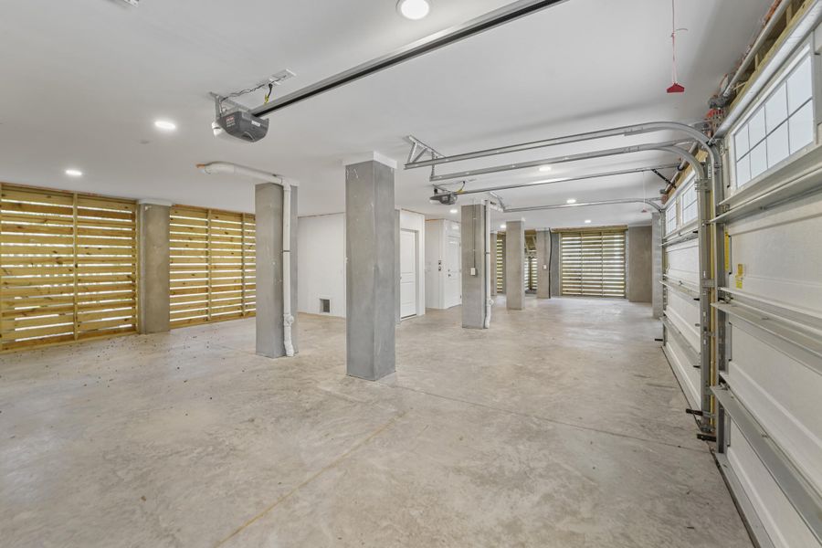 Spacious, unfurnished interior of a new home in , Johns Island (Image 22).