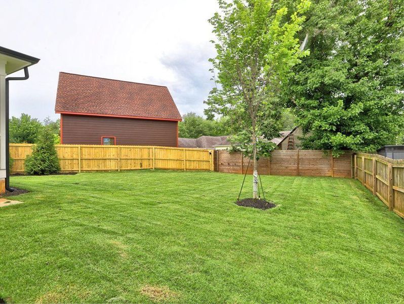 Exterior details and patio area of a home in , Smyrna (Image 3).