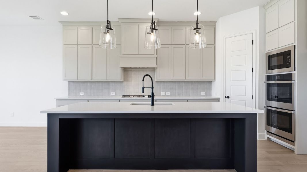 Furnished interior view inside a new home in Ramble, Celina (Image 13).