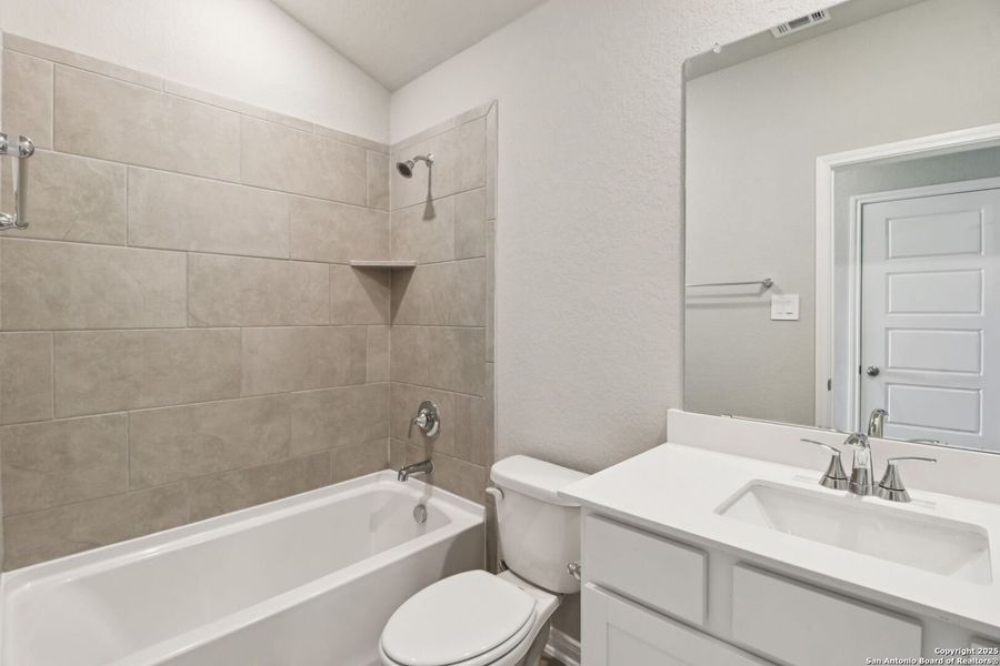 Image 35 of a home in Catalina.