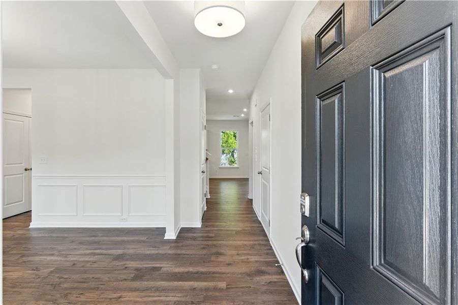 Spacious, unfurnished interior of a new home in Maple Village, Adairsville (Image 15).