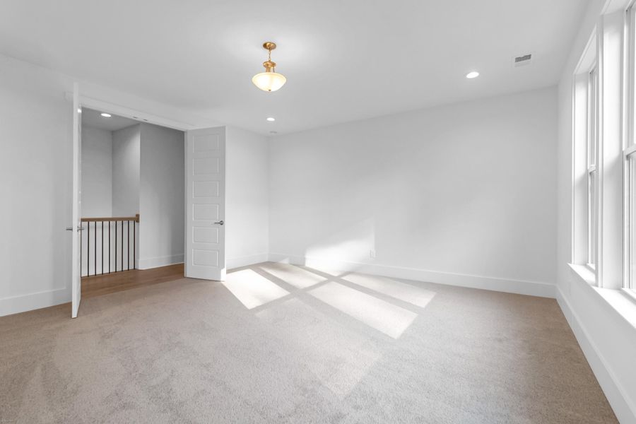 Spacious, unfurnished interior of a new home in , Moncks Corner (Image 24). Spacious, unfurnished interior of a new home in , Moncks Corner (Image 24).