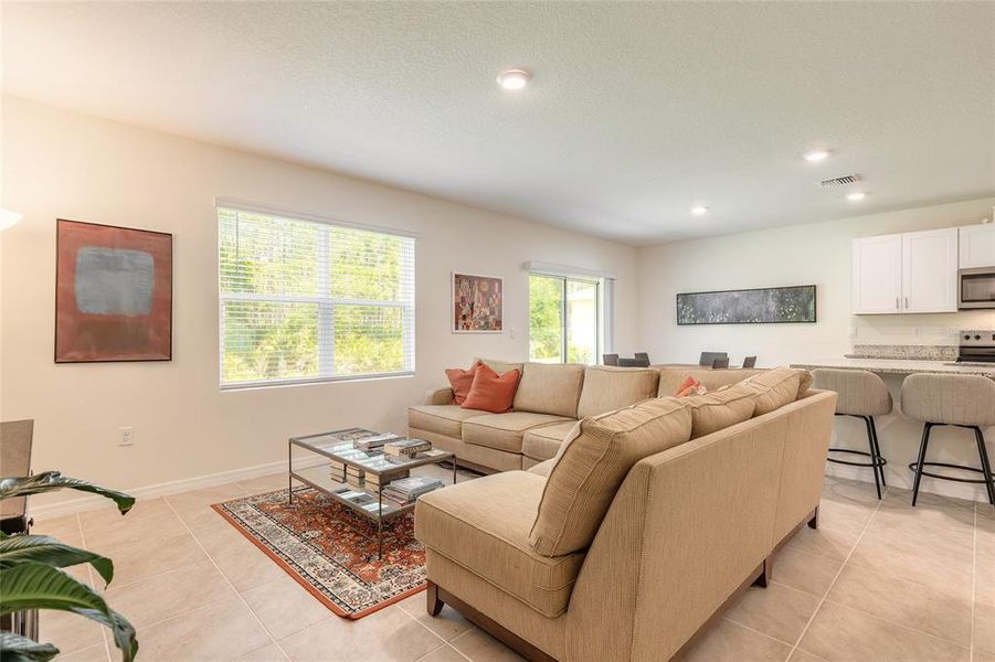 Furnished interior view inside a new home in Fountain View, Ormond Beach (Image 17).