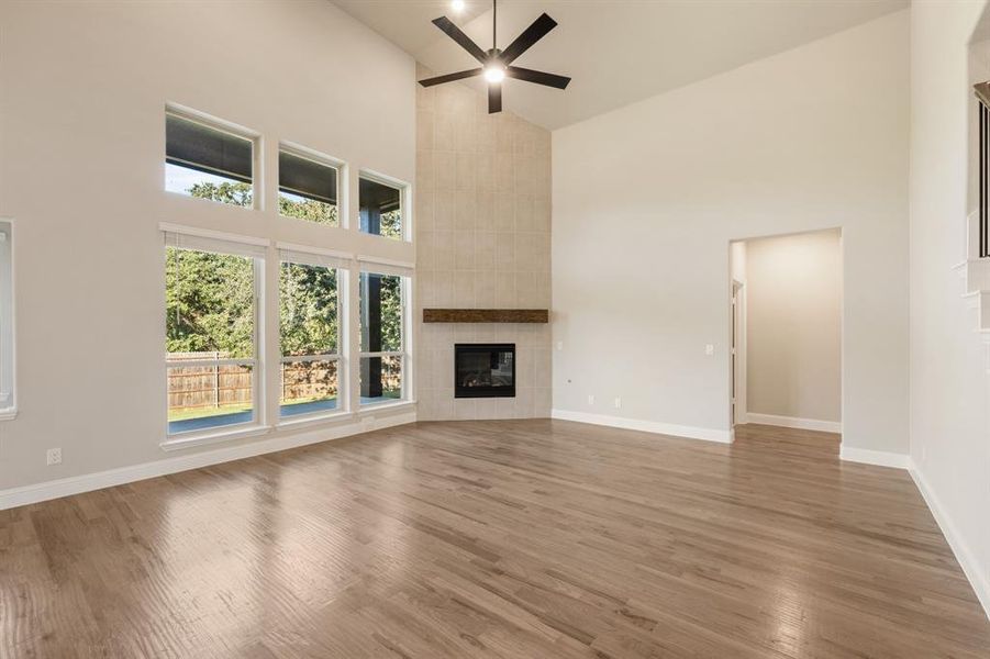 Spacious, unfurnished interior of a new home in Triple Diamond Ranch, Mansfield (Image 19). Spacious, unfurnished interior of a new home in Triple Diamond Ranch, Mansfield (Image 19).
