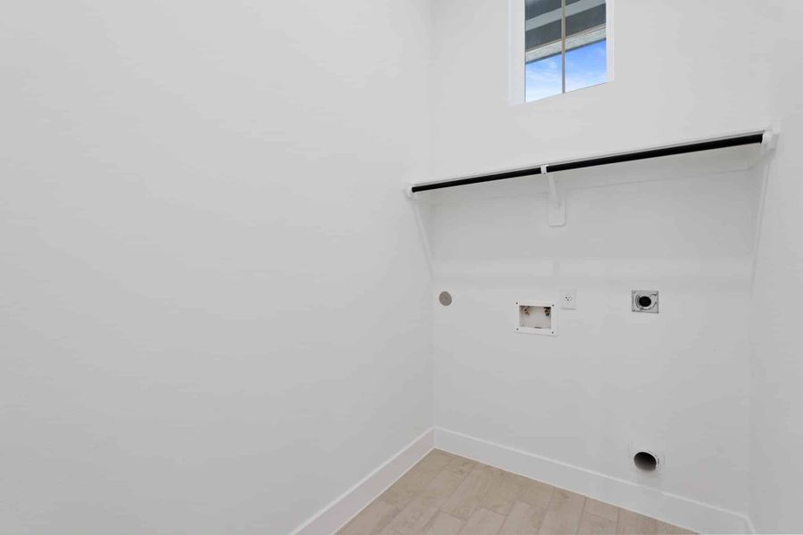 Spacious, unfurnished interior of a new home in Jordan Ranch, Fulshear (Image 15). Spacious, unfurnished interior of a new home in Jordan Ranch, Fulshear (Image 15).