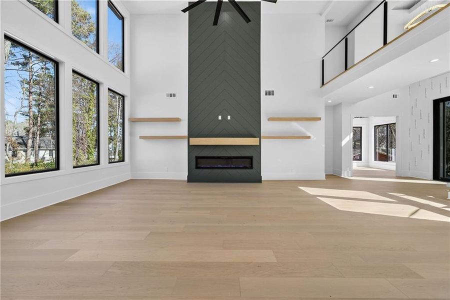 Spacious, unfurnished interior of a new home in , Lawrenceville (Image 17).