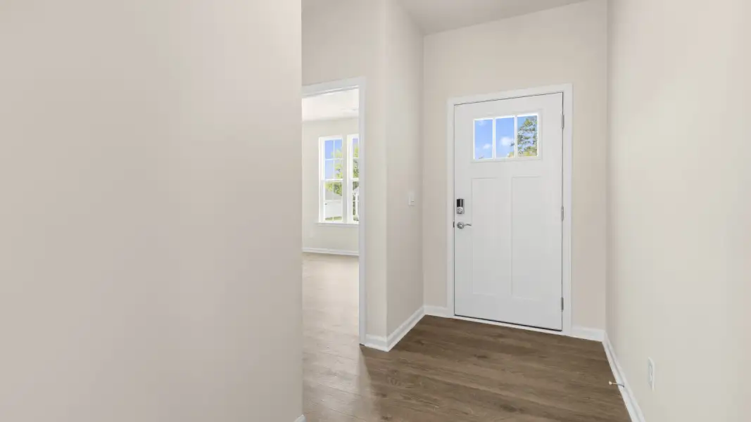 Spacious, unfurnished interior of a new home in The Villas at Galvins Ridge, Sanford (Image 12).