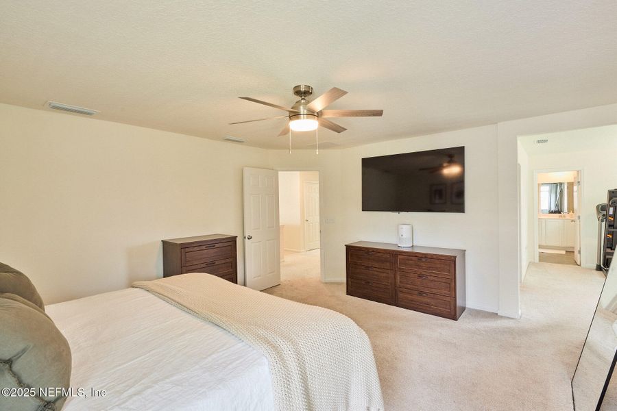 Furnished interior view inside a new home in , Jacksonville (Image 15).