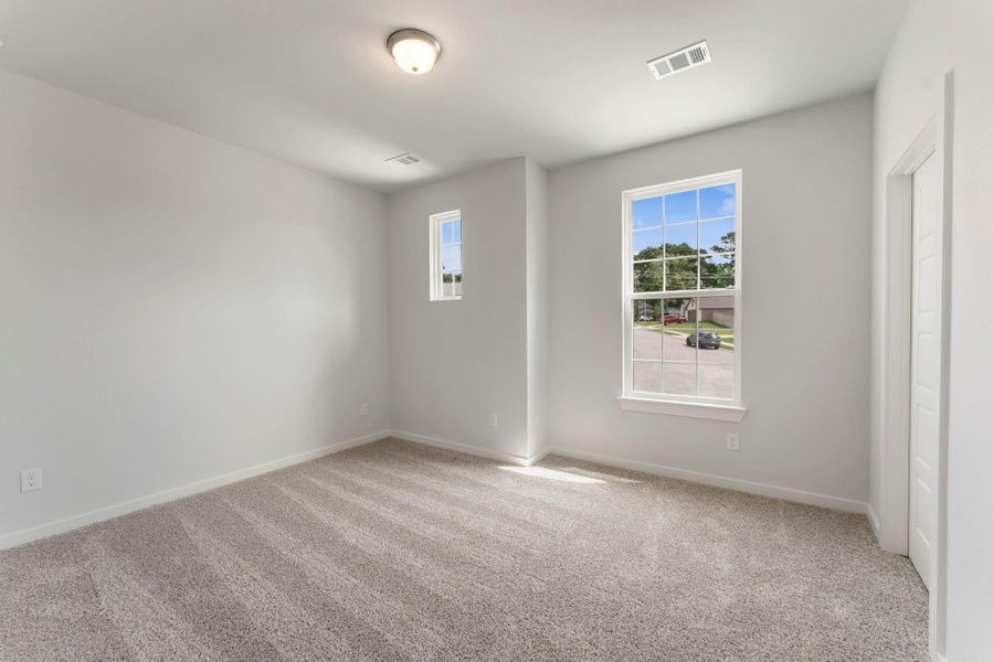 Spacious, unfurnished interior of a new home in Spring Lake, Huntsville (Image 28). Spacious, unfurnished interior of a new home in Spring Lake, Huntsville (Image 28).
