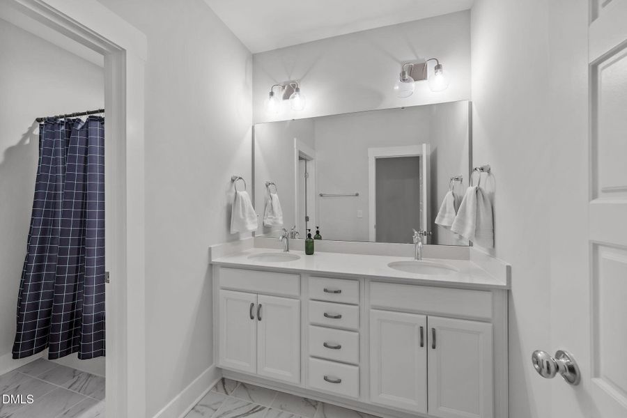 43-web-or-mls-VB4A4062