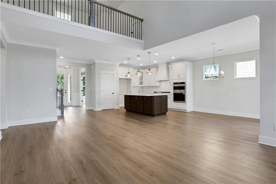 Spacious, unfurnished interior of a new home in Cambridge, Flowery Branch (Image 14).