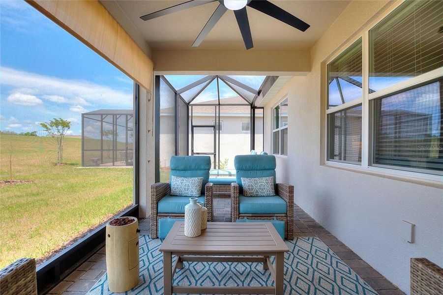 Exterior details and patio area of a home in , Minneola (Image 24).