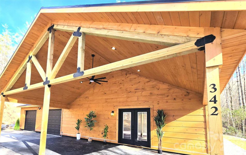 Image 42 of a home in .