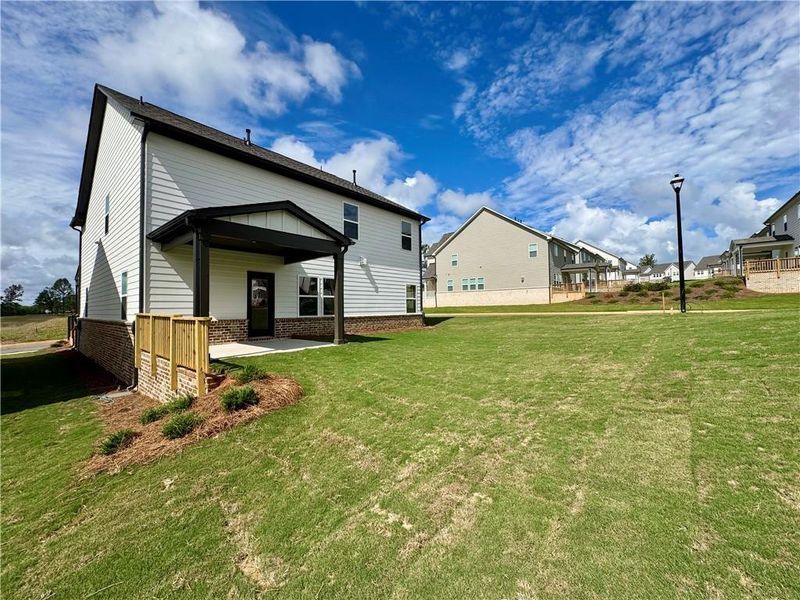 Exterior details of a home in Eastlyn Crossing - Single Family, Flowery Branch (Image 3). Exterior details of a home in Eastlyn Crossing - Single Family, Flowery Branch (Image 3).