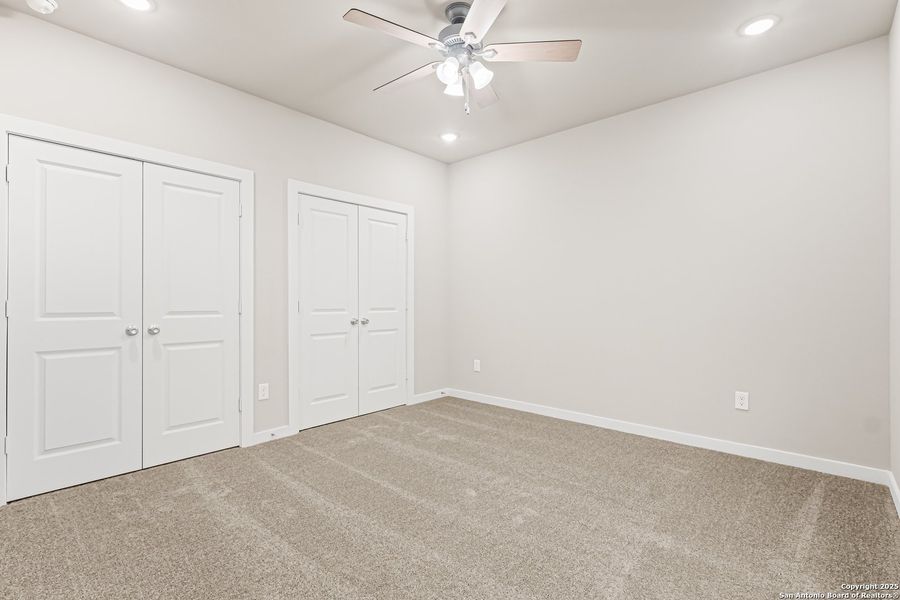 Spacious, unfurnished interior of a new home in , San Antonio (Image 20).