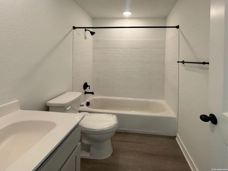 Furnished interior view inside a new home in , Schertz (Image 10).