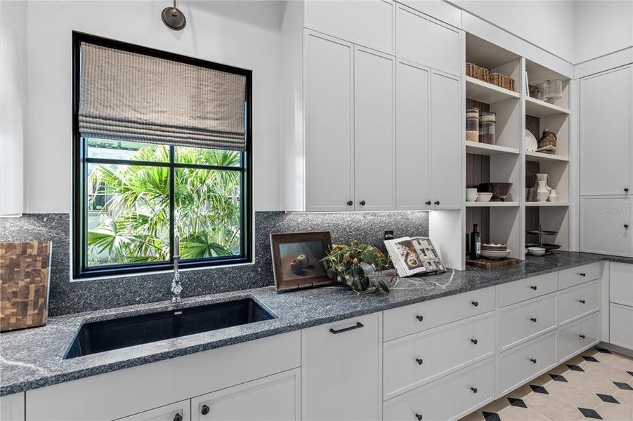 Furnished interior view inside a new home in , Windermere (Image 63).