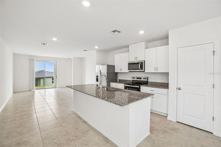 Furnished interior view inside a new home in Hamilton Bluff - Classic Series, Lake Hamilton (Image 5).
