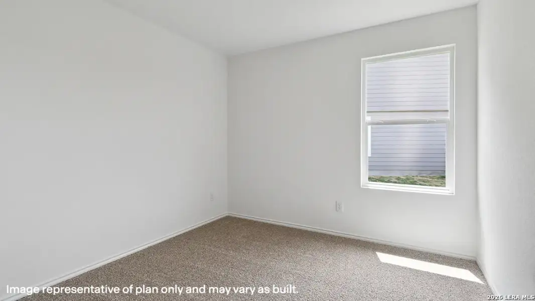 Spacious, unfurnished interior of a new home in Avenida, Converse (Image 28).