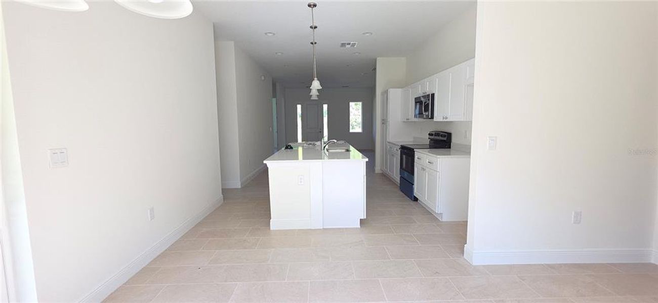 Spacious, unfurnished interior of a new home in , Deland (Image 30). Spacious, unfurnished interior of a new home in , Deland (Image 30).