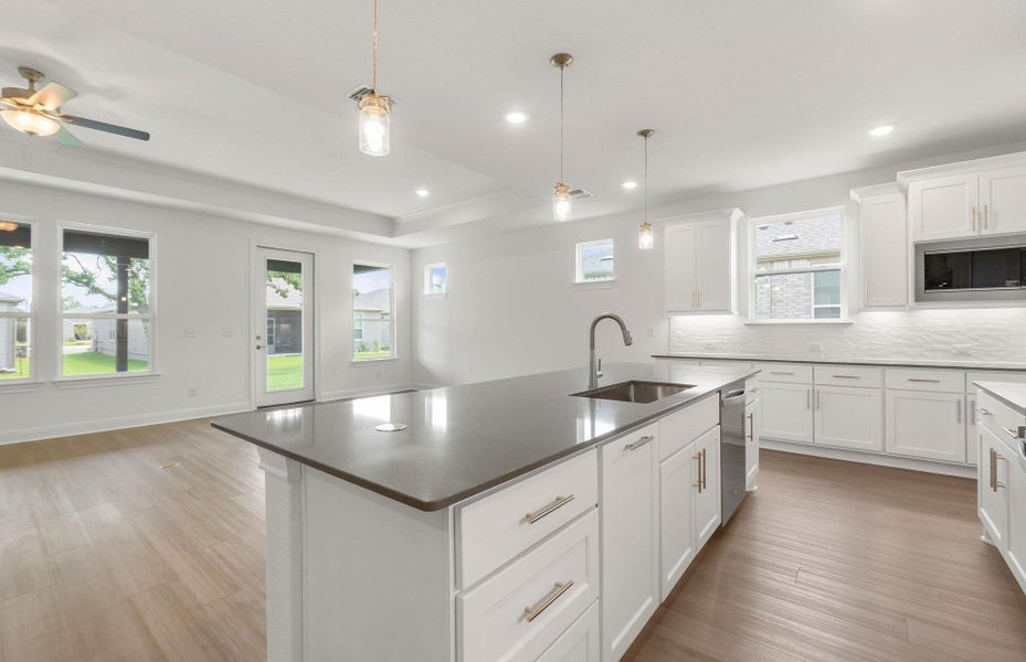 Furnished interior view inside a new home in Sun City Texas, Georgetown (Image 16). Furnished interior view inside a new home in Sun City Texas, Georgetown (Image 16).
