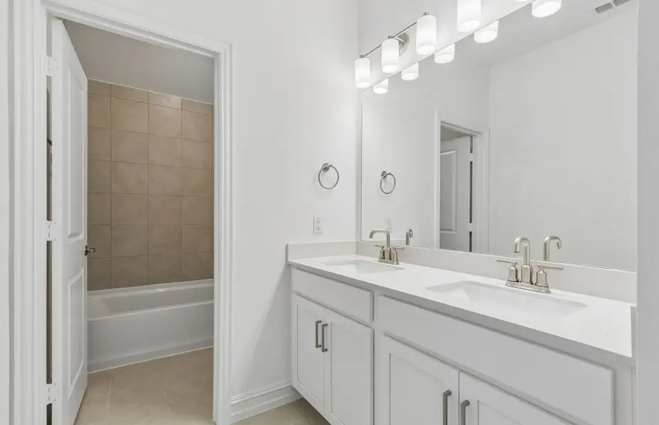 Furnished interior view inside a new home in Creekview Meadows, Pilot Point (Image 10).