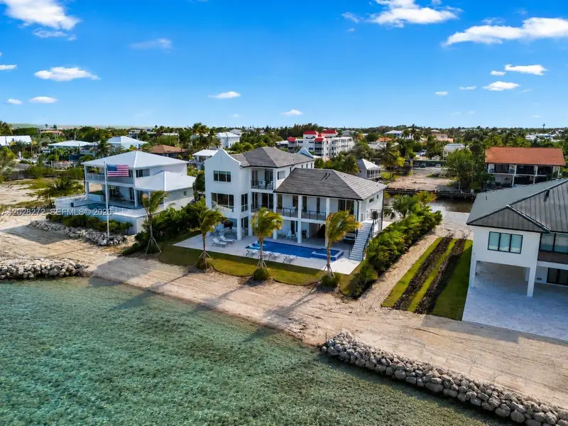 Image 76 of a home in .