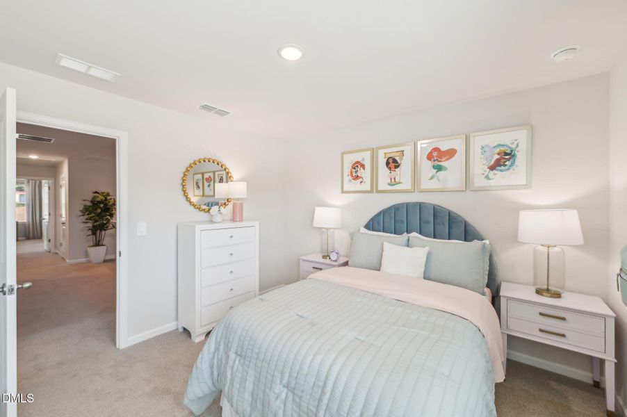 31-web-or-mls-Raleigh - Oakwood - 1066 W