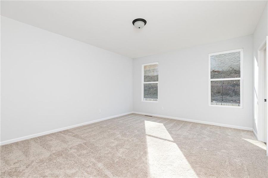 Spacious, unfurnished interior of a new home in , Powder Springs (Image 18).