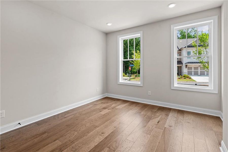 Spacious, unfurnished interior of a new home in Waterhaven, Cumming (Image 24).