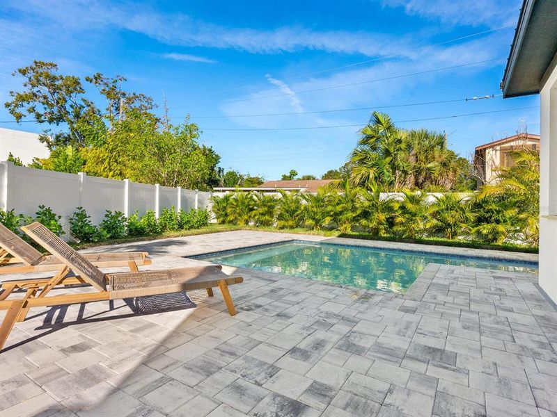 Exterior details and patio area of a home in , Sarasota (Image 33).
