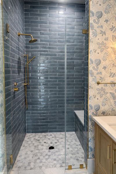 Close-up of interior finishes inside a home in , Ravenel (Image 17).