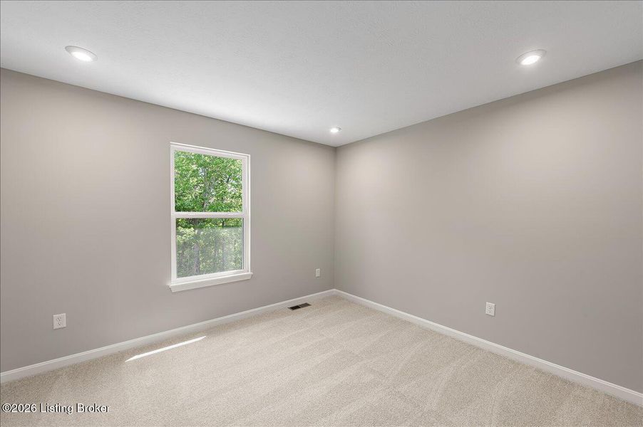 Spacious, unfurnished interior of a new home in Bridle Run, Louisville (Image 31). Spacious, unfurnished interior of a new home in Bridle Run, Louisville (Image 31).