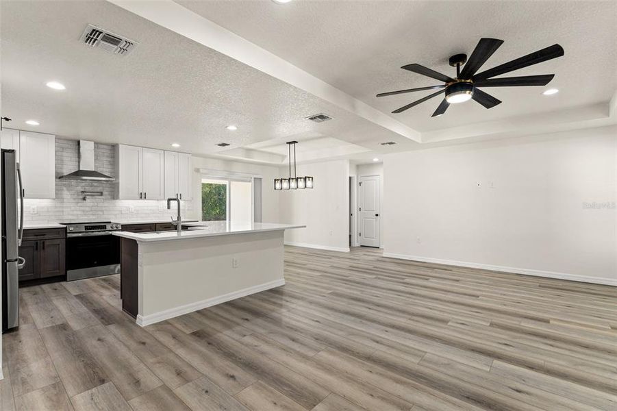 Furnished interior view inside a new home in , Spring Hill (Image 9).