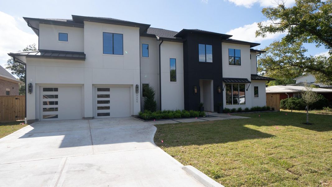 Elegant Stucco Exterior Elegant Stucco Exterior