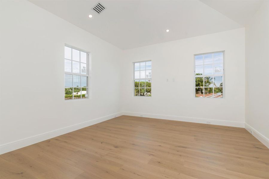 22 - Upstairs Bedroom