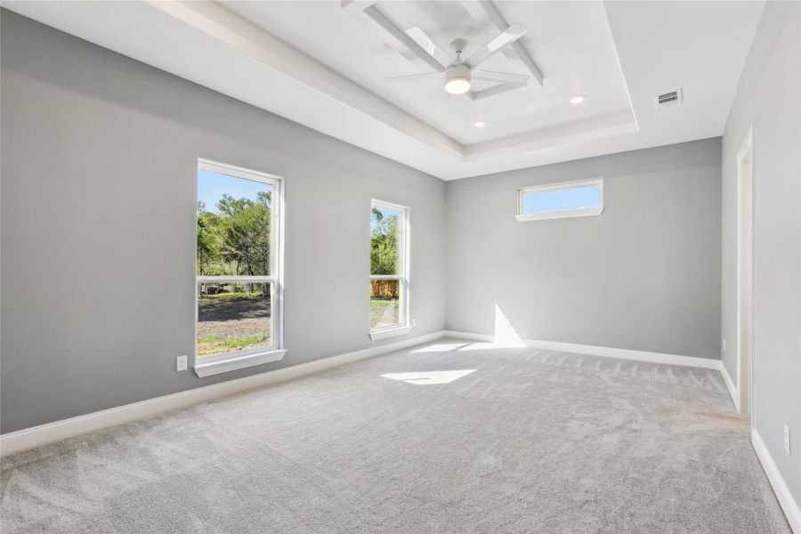 Spacious, unfurnished interior of a new home in , Cedar Creek (Image 23).