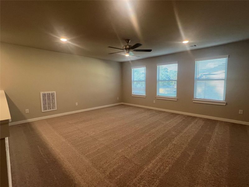 Spacious, unfurnished interior of a new home in Sorella 50s, Tomball (Image 23). Spacious, unfurnished interior of a new home in Sorella 50s, Tomball (Image 23).