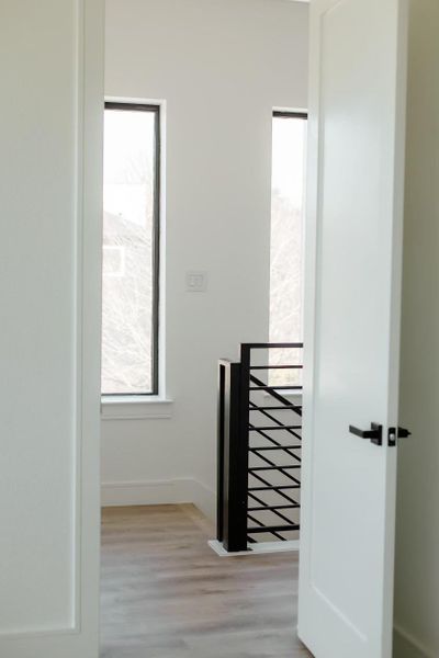 Spacious, unfurnished interior of a new home in , Houston (Image 37).