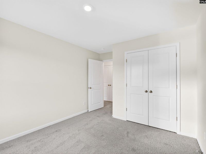 Spacious, unfurnished interior of a new home in Dunbar Village, Cayce (Image 29).