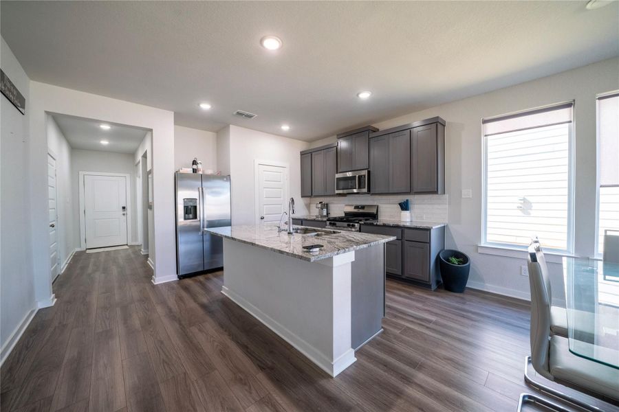 Furnished interior view inside a new home in Mason Woods, Cypress (Image 37). Furnished interior view inside a new home in Mason Woods, Cypress (Image 37).