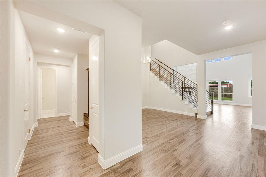 Spacious, unfurnished interior of a new home in Mockingbird Heights Classic 60, Midlothian (Image 32).