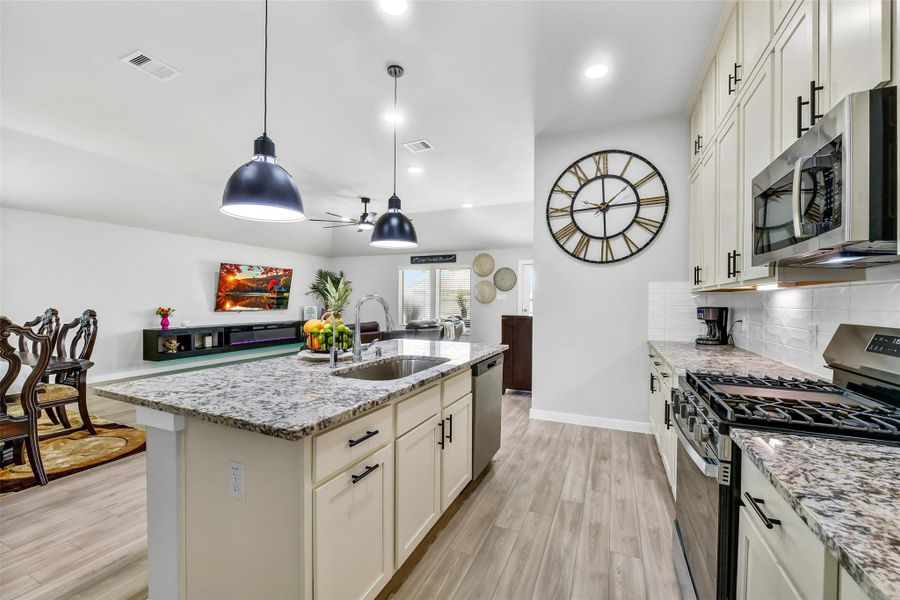 Furnished interior view inside a new home in Ambrose, La Marque (Image 8).