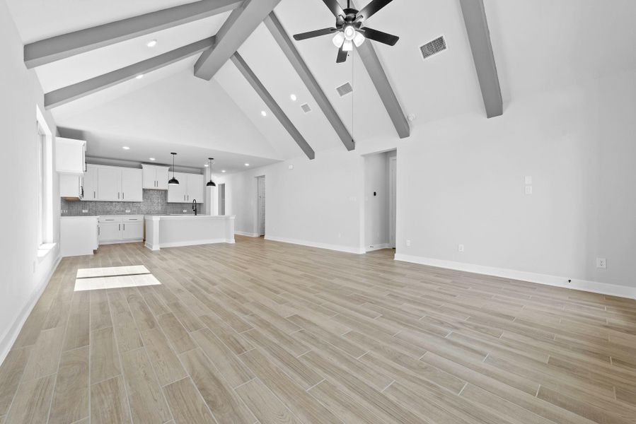 Representative image. Features, specifications, selections and colors may vary. Representative image. Features, specifications, selections and colors may vary.