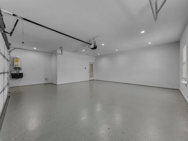 Spacious, unfurnished interior of a new home in , Ector (Image 26).