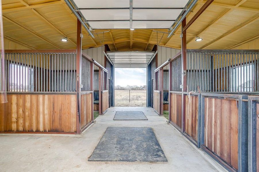 Community amenities in Santana Ridge - Brock ISD, Weatherford (Image 35).