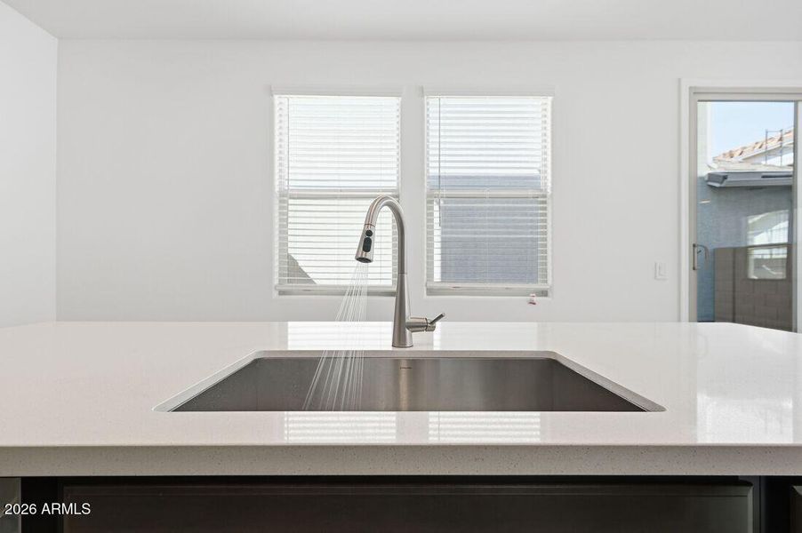 d14658 W SOFT WIND Drive - Ready Now