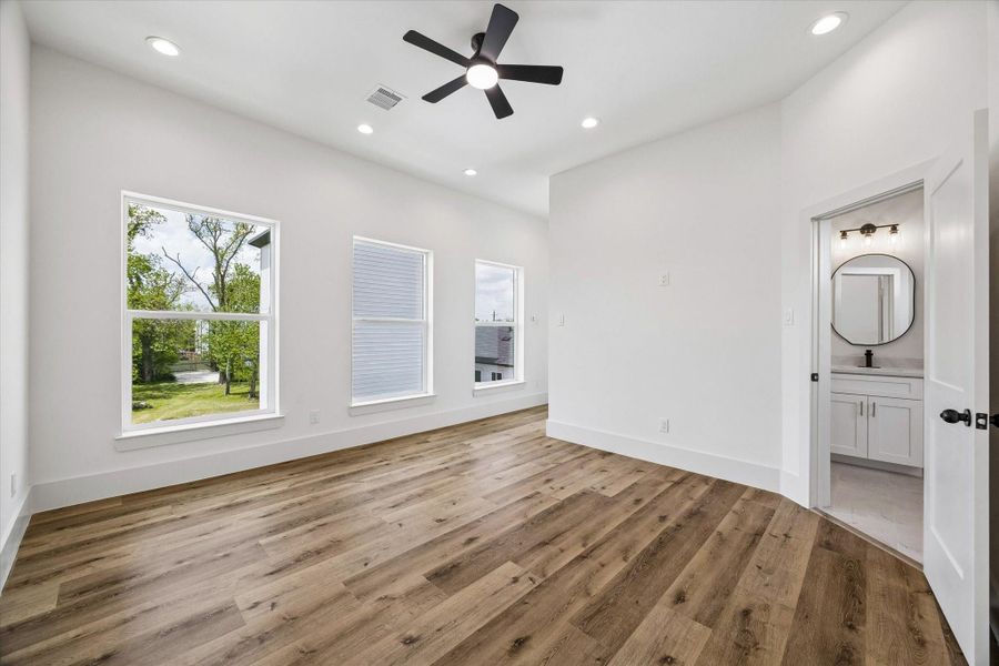 Spacious, unfurnished interior of a new home in , Houston (Image 18). Spacious, unfurnished interior of a new home in , Houston (Image 18).
